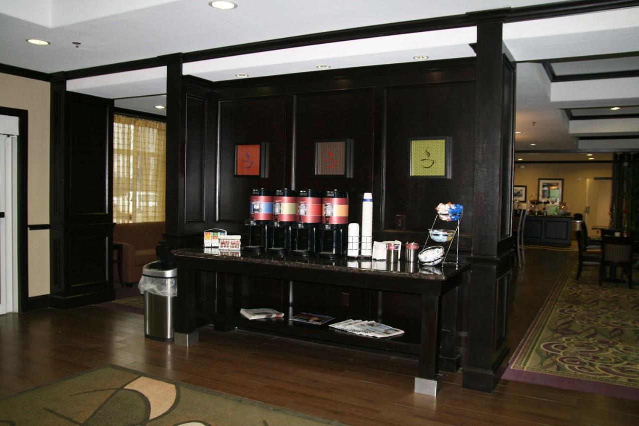Hampton Inn Kilgore Exteriör bild